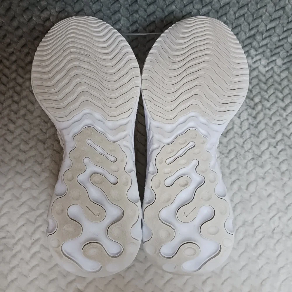 Nike React Phantom Run Flyknit 2 True White Silver Women's Running Shoes Size 9